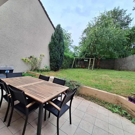 Maison Dom wakacyjny *